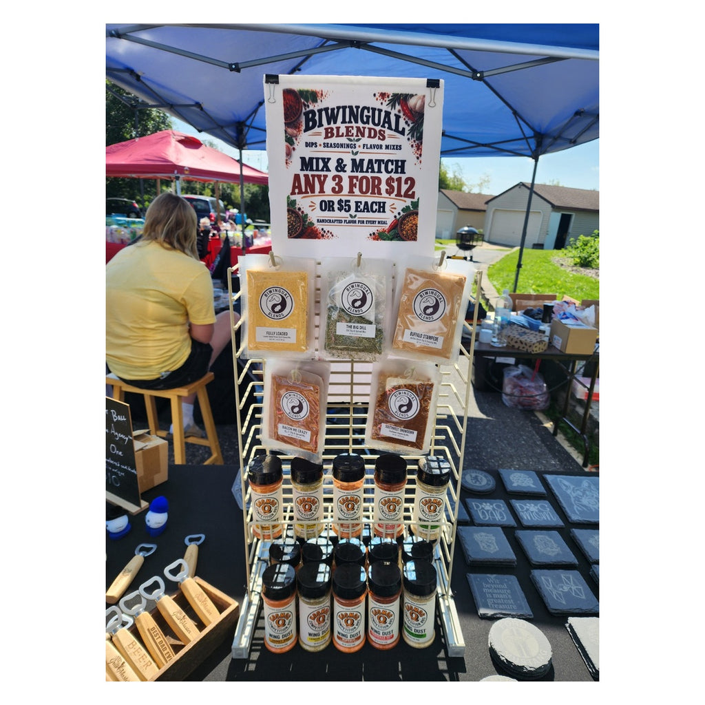 Biwingual Blends seasoning display